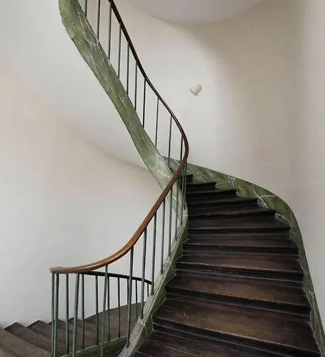 Appartement 3 Pieces A Chateau Versailles