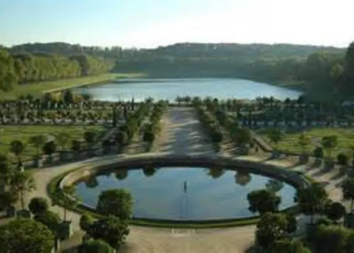 3 Pieces A Chateau Appartement *