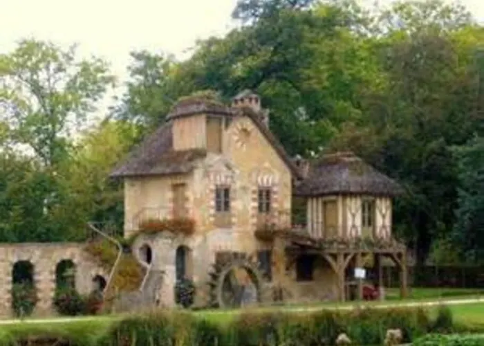 3 Pieces A Chateau *